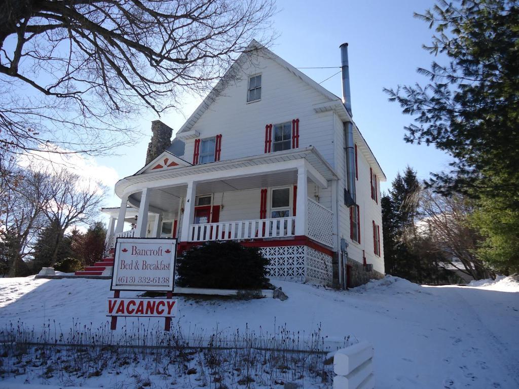 Bancroft Bed & Breakfast Bagian luar foto