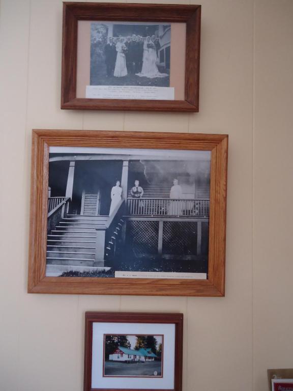 Bancroft Bed & Breakfast Bagian luar foto